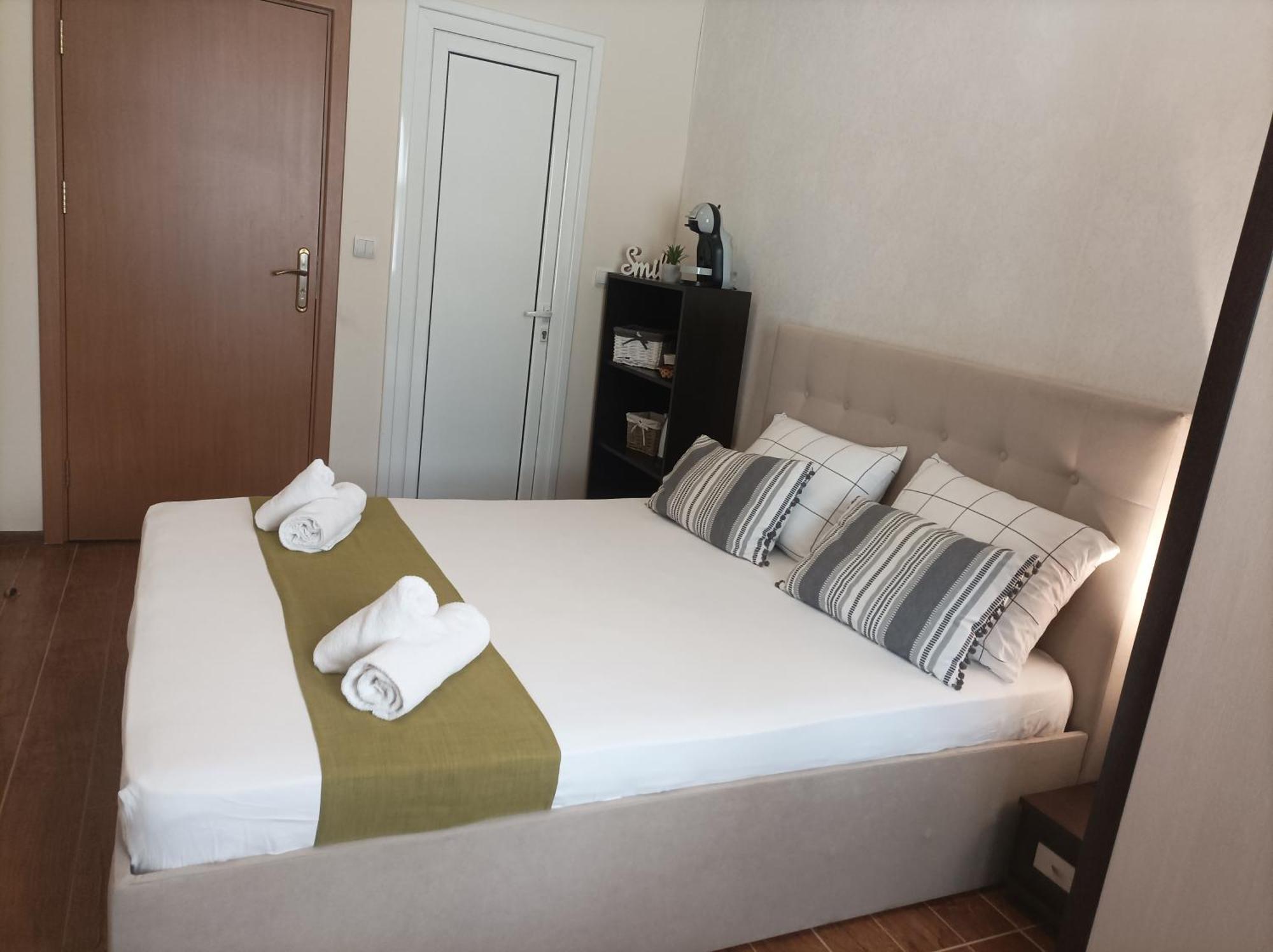 Cosy Apartments And Spectacular Rooms Fotiadis 벨리코 터르노보 외부 사진