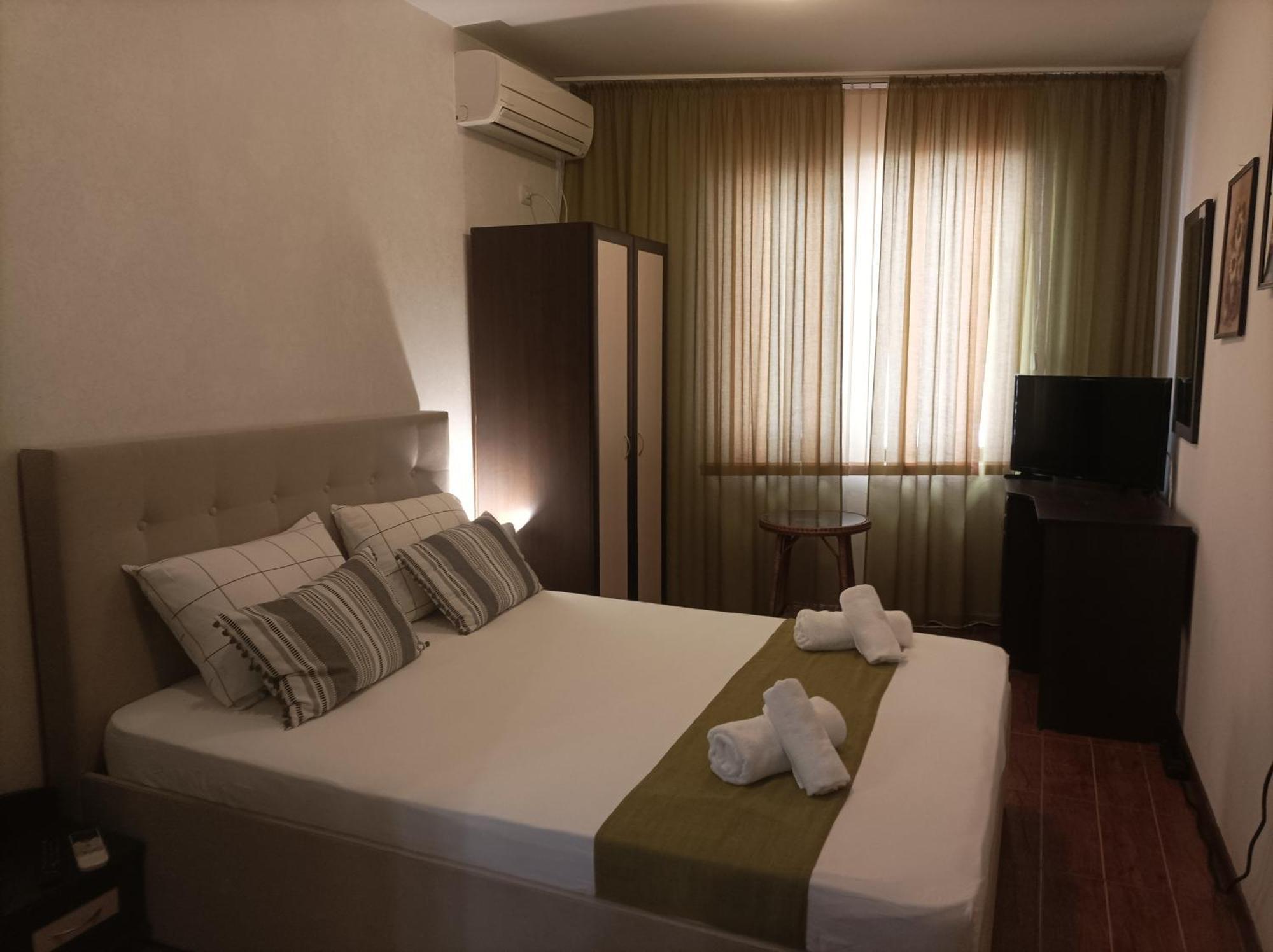 Cosy Apartments And Spectacular Rooms Fotiadis 벨리코 터르노보 외부 사진