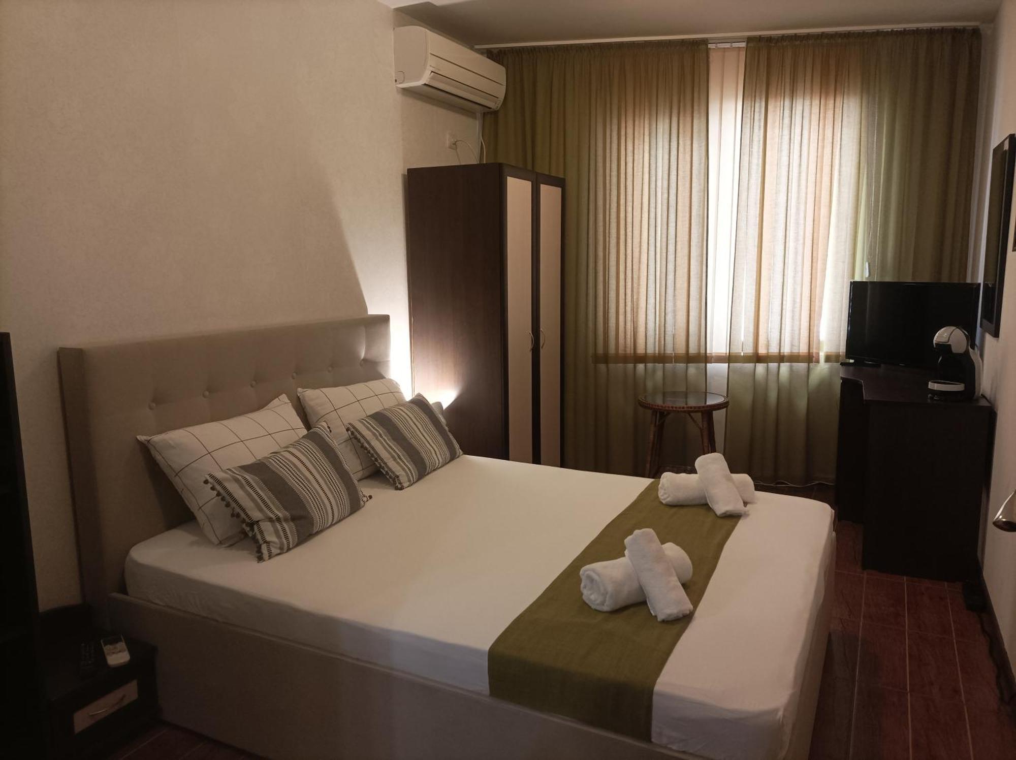 Cosy Apartments And Spectacular Rooms Fotiadis 벨리코 터르노보 외부 사진