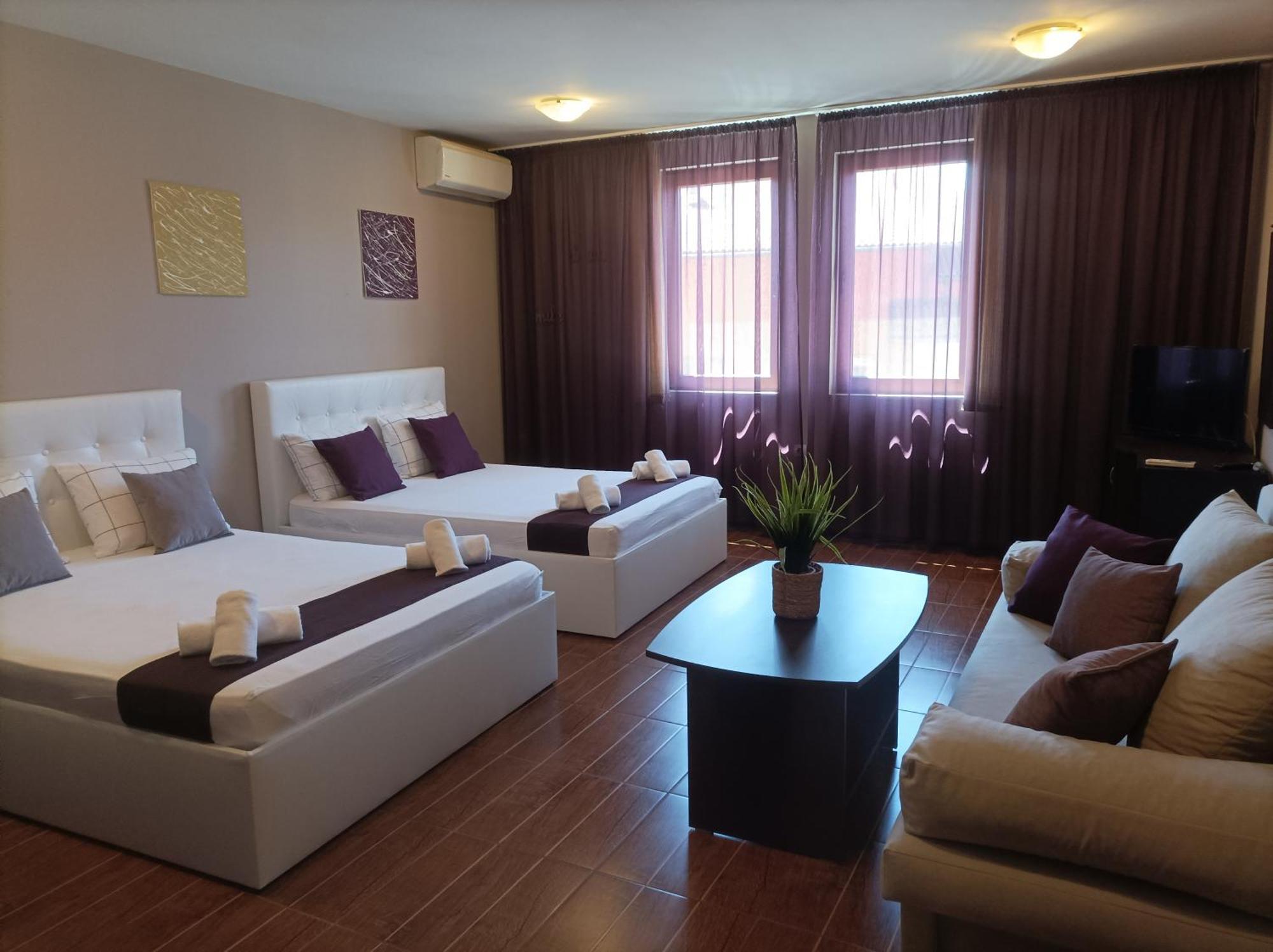 Cosy Apartments And Spectacular Rooms Fotiadis 벨리코 터르노보 외부 사진